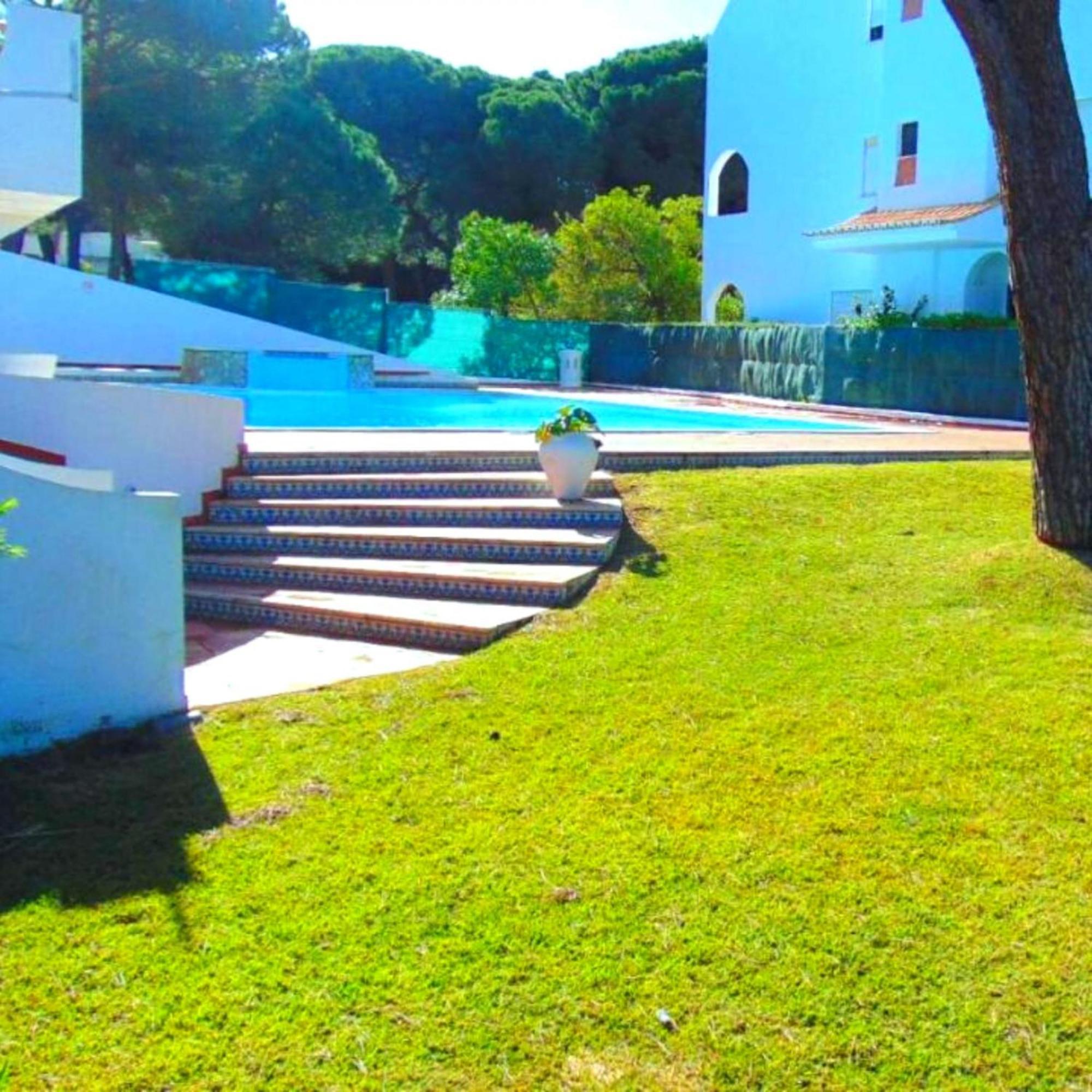 Casa Falesia T2 - Garden View - 5 Min From The Beach - Wifi Olhos de Agua  Exterior photo
